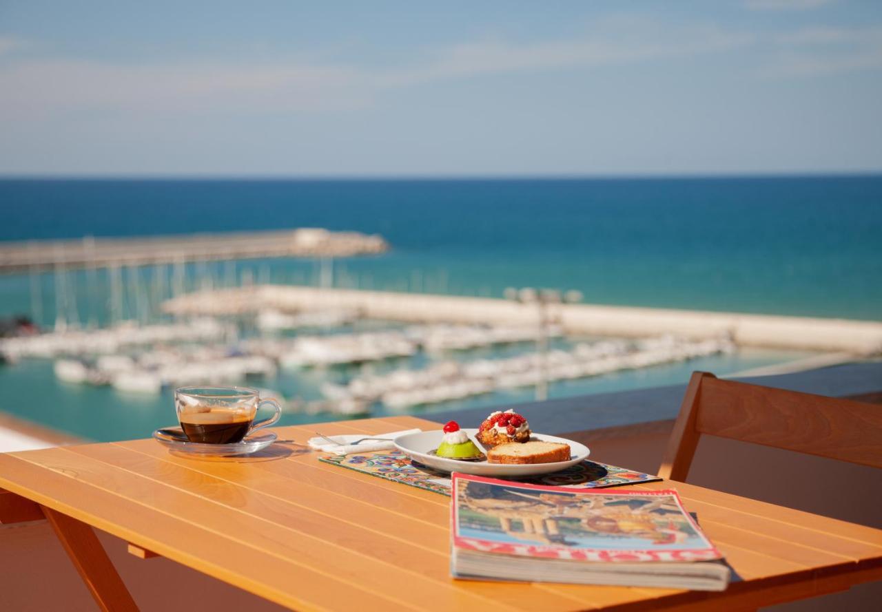 Orlando Bayview Bed & Breakfast Balestrate ภายนอก รูปภาพ